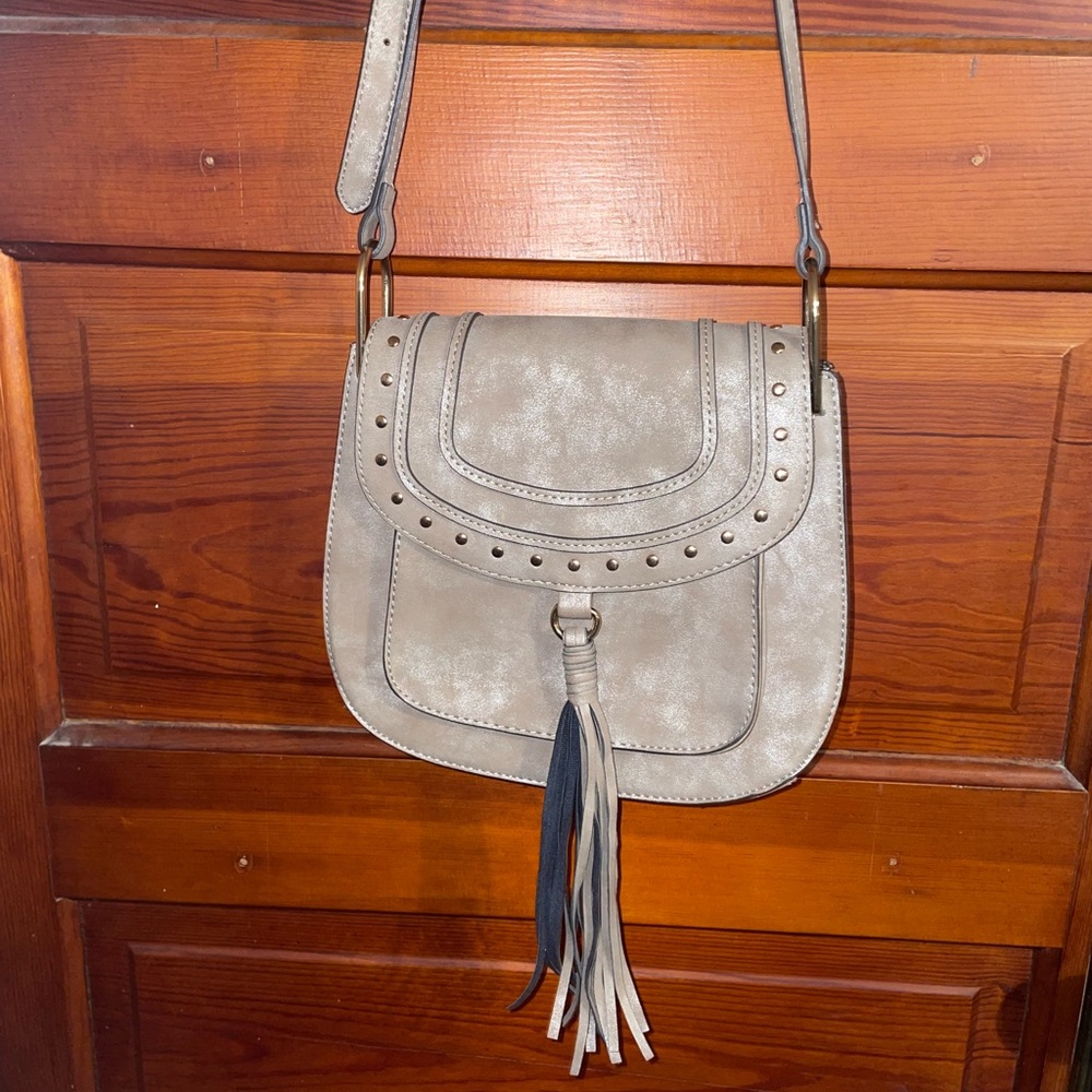 Franco Sarto Beautiful Saddle Bag *make offers* - Picture 8 of 14